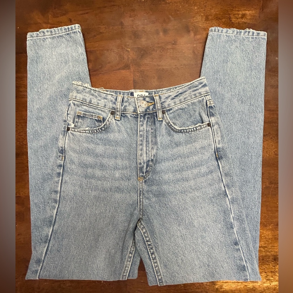 BDG Mom Jeans- Brand New